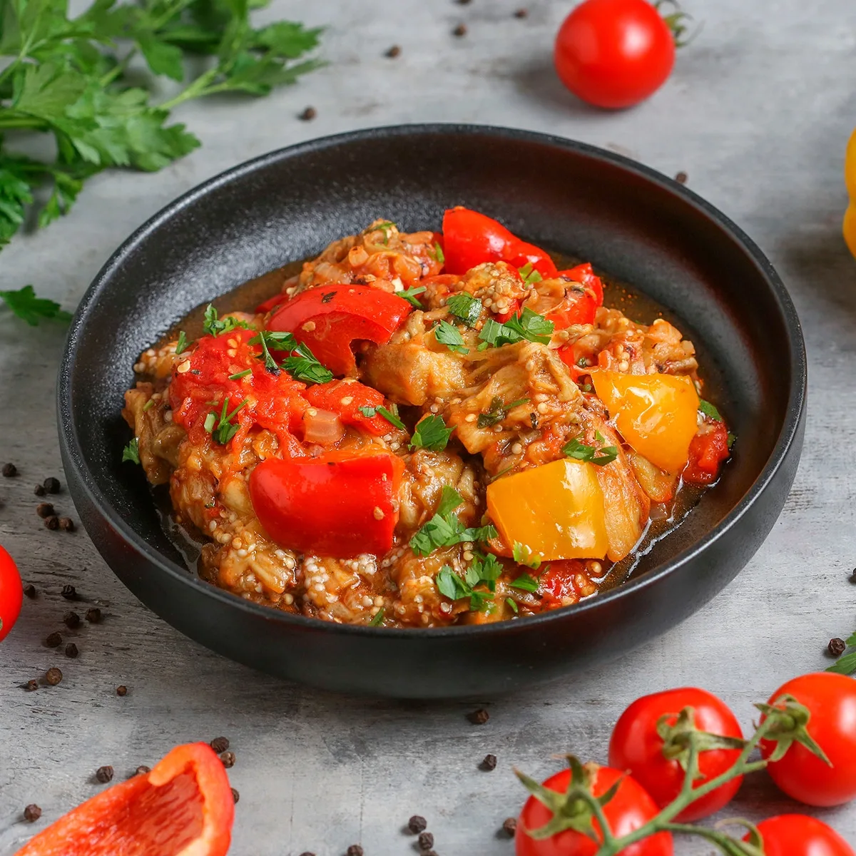 Խավարտ ամառային ճաշ