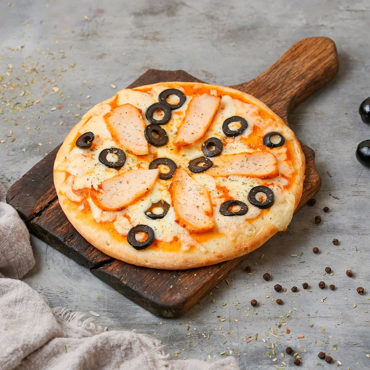 Մինի պիցցա հավի մսով