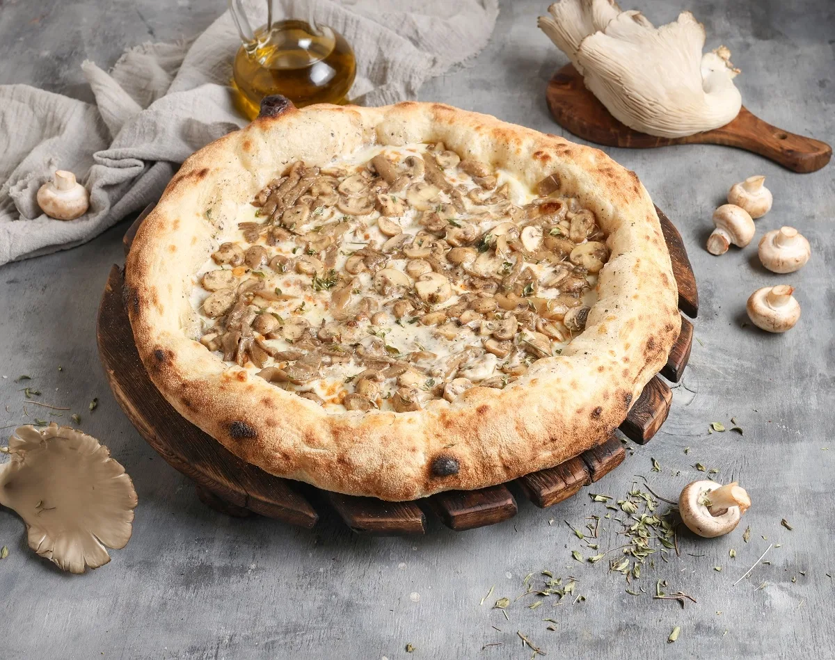 Նեապոլիտանական պիցցա պալեռմո տրուֆելով