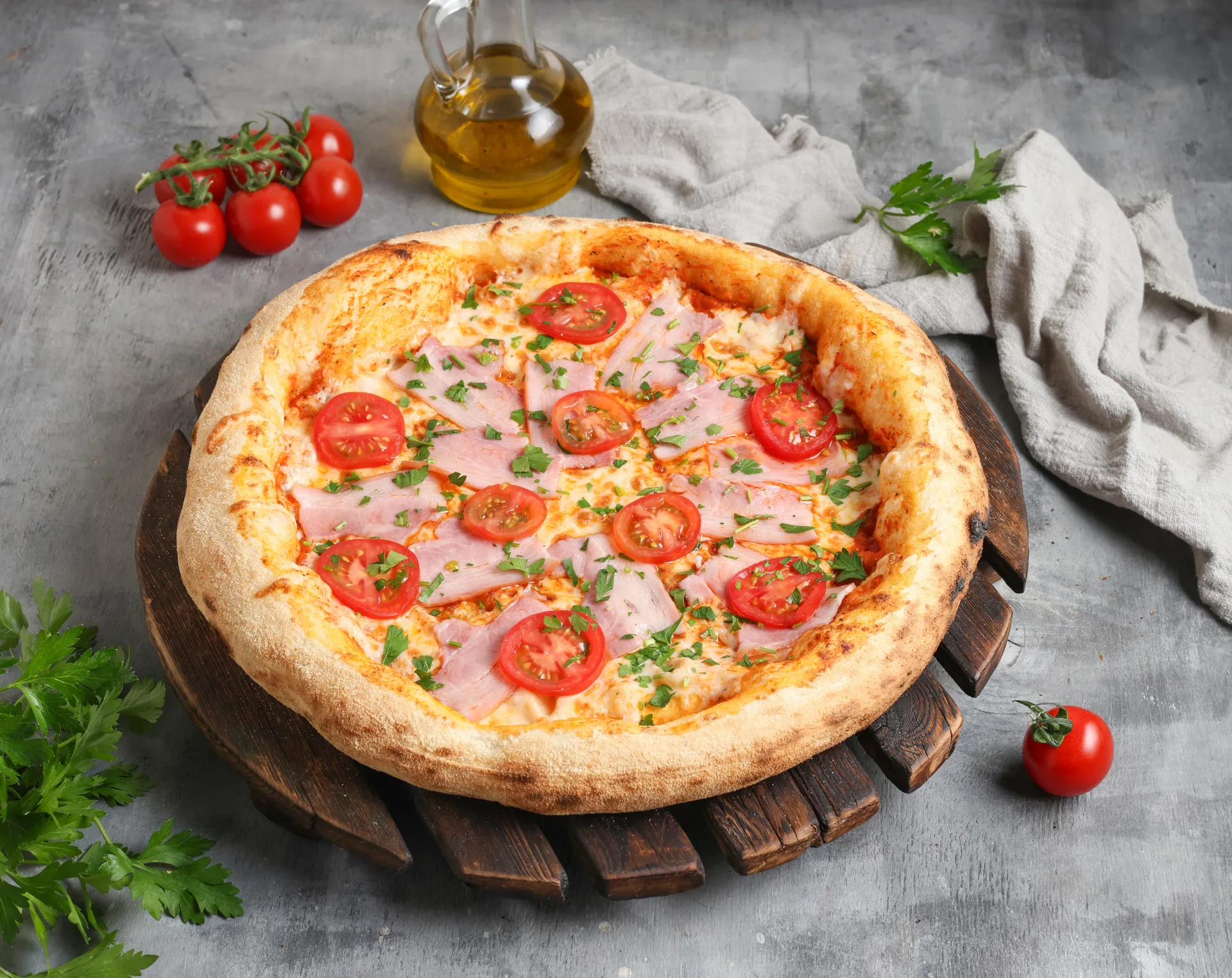 Պիցցա Նեապոլիտանական Պանչետայով