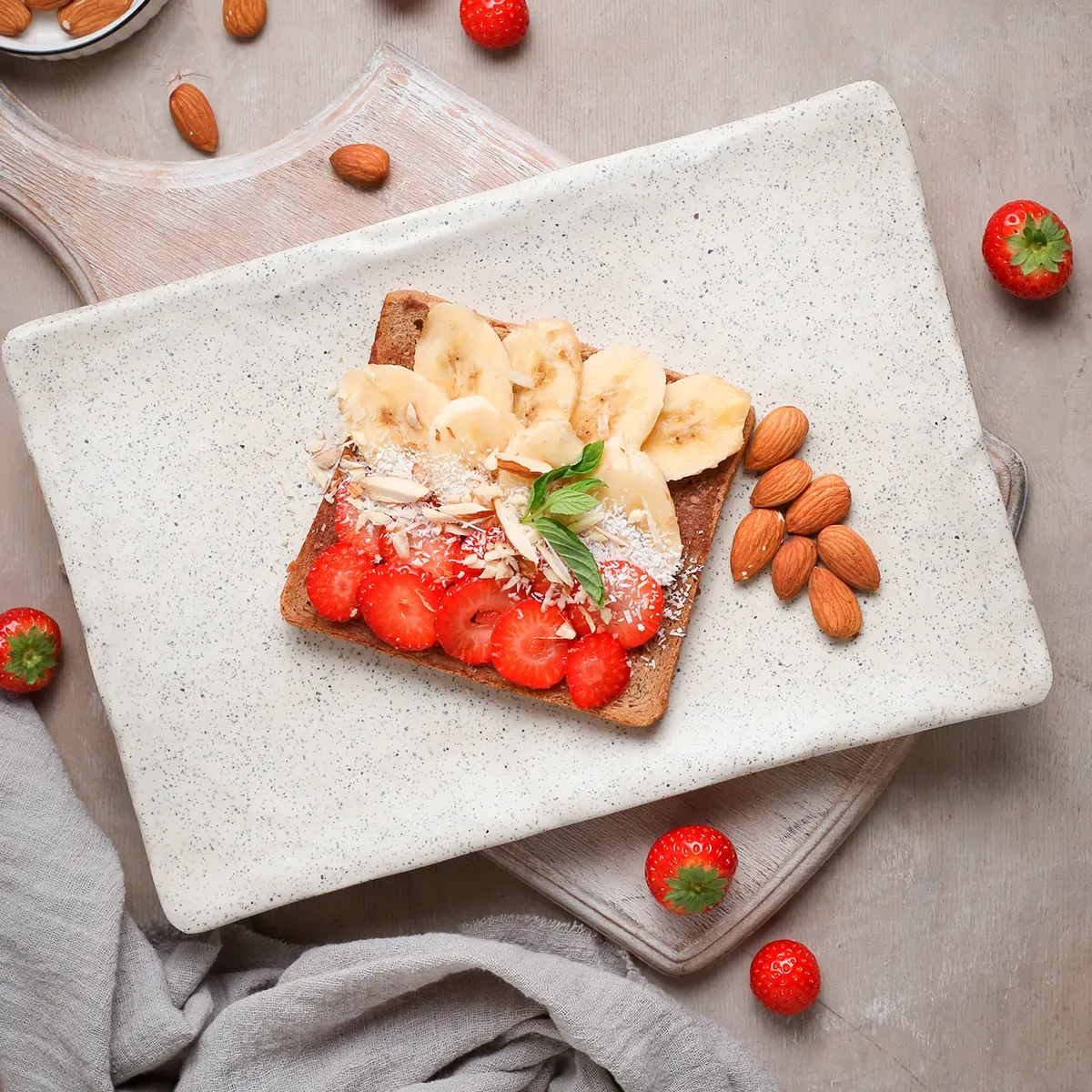 Фруктовый тост