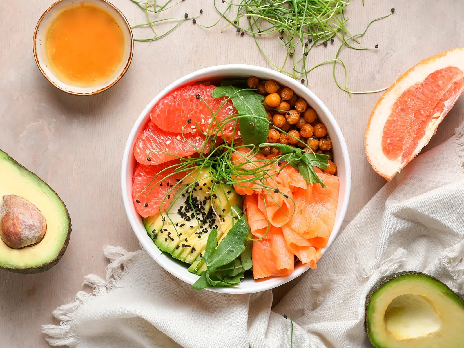 Սիսեռով և սաղմոնով Բոուլ