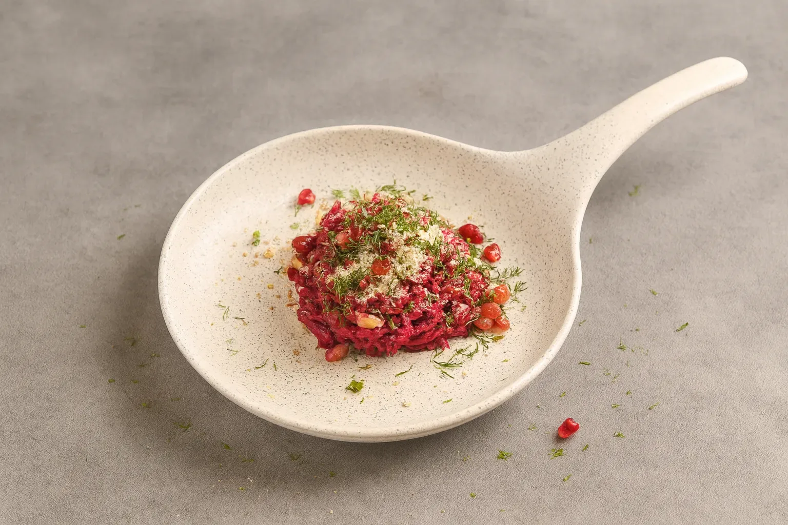 Աղցան բազուկ ընկույզով