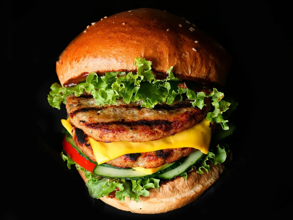 Բուրգեր BBQ Դաբլ Չիզբուրգեր հավի մսով